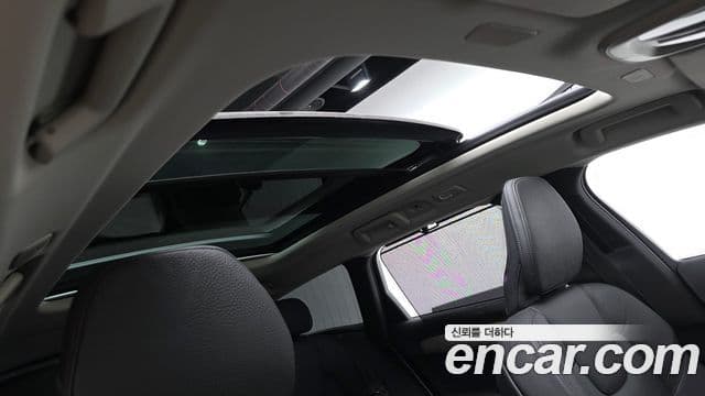 Volvo V90 Cross Country 2025 — Фото 18/20