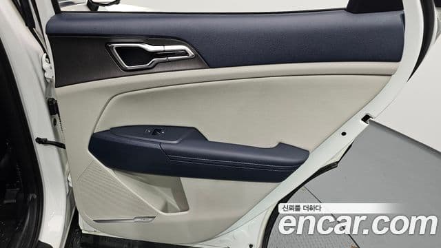 Kia Sportage 2025 — Photo 12/31