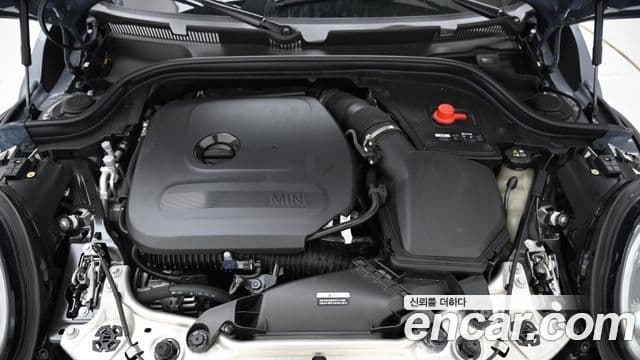 Mini Cooper S Convertible 2025 — ფოტო 9/20