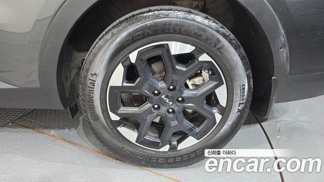Kia Sorento 2024 — Şəkil 31/33