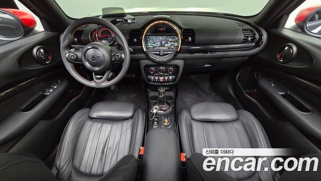 Mini Cooper S Clubman 2020 — Фото 7/20