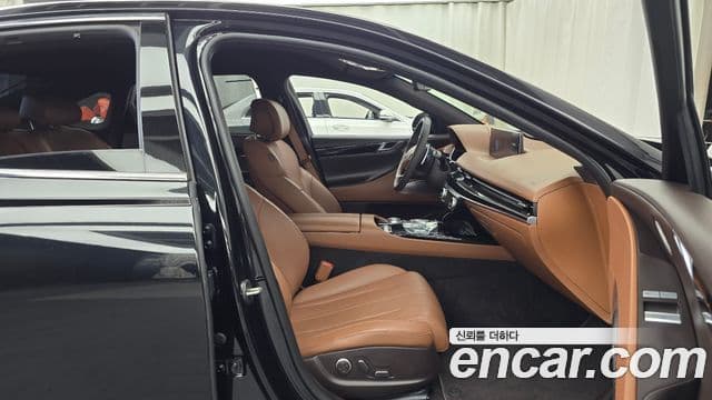 Genesis G80 2022 — Photo 18/20