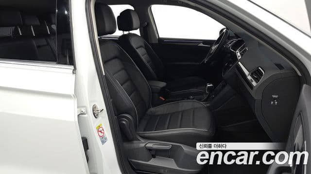 Volkswagen Tiguan 2022 — Photo 5/32