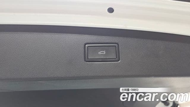 Volkswagen Tiguan 2022 — Şəkil 15/32