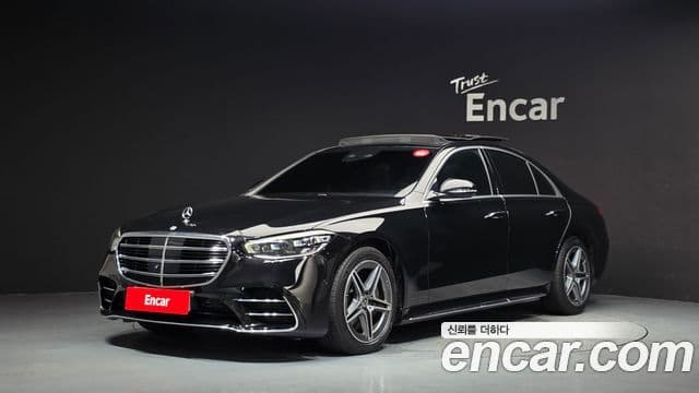 Mercedes-Benz S-Class 2022 — Photo 7/38