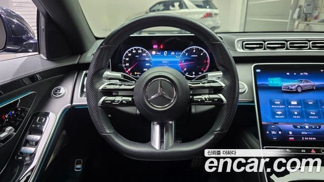 Mercedes-Benz S-Class 2022 — Photo 5/38