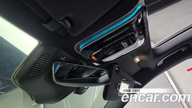 Mercedes-Benz S-Class 2022 — Photo 31/38