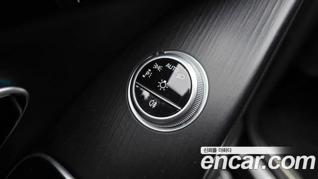 Mercedes-Benz S-Class 2022 — Photo 19/38