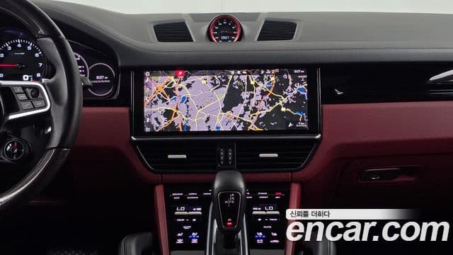 Porsche Cayenne 2021 — Şəkil 8/20