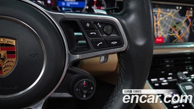 Porsche Panamera 2018 — ფოტო 8/35