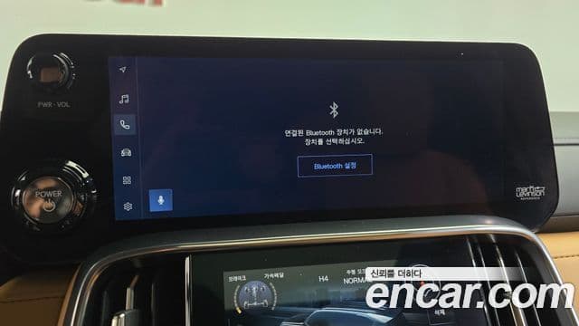 Lexus LX 2025 — Photo 12/35