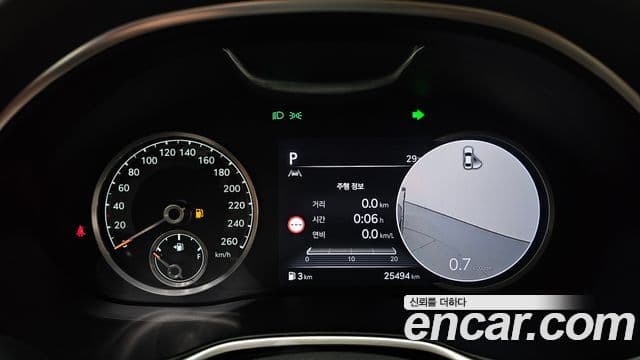 Genesis G80 2023 — Şəkil 31/31