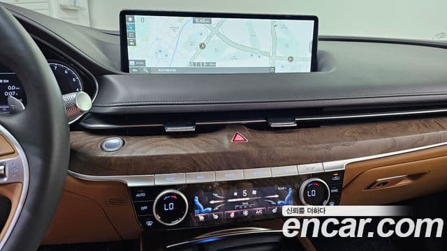 Genesis G80 2023 — Şəkil 17/31