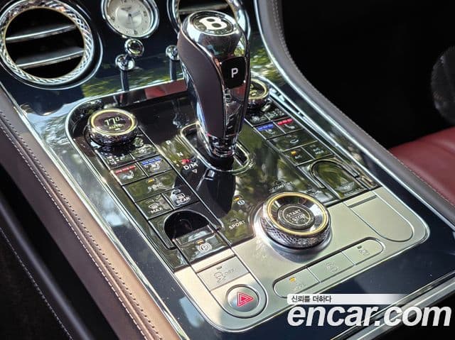 Bentley Continental GT 2026 — Şəkil 19/20