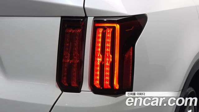 Kia Sorento 2022 — Şəkil 11/34