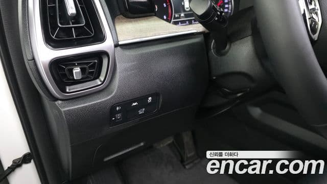 Kia Sorento 2022 — Şəkil 30/34
