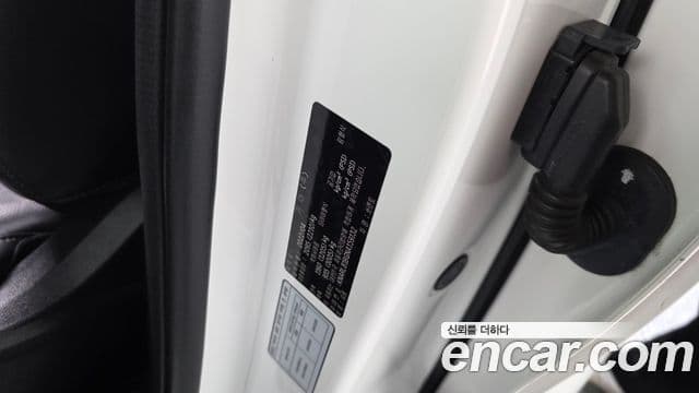Kia Sorento 2022 — Şəkil 29/34
