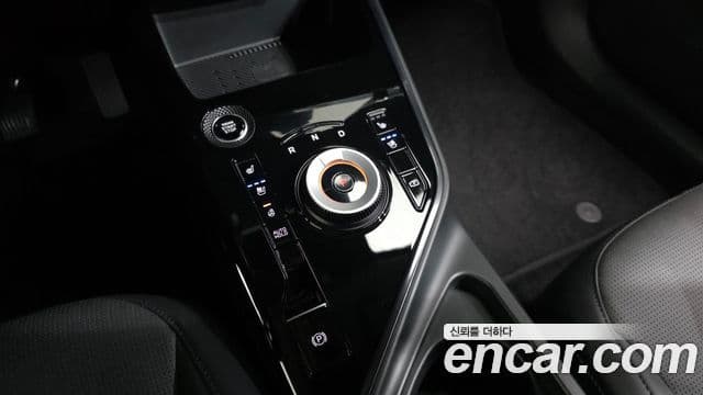 Kia Niro 2025 — Фото 9/20