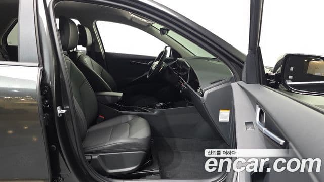 Kia Niro 2025 — Фото 11/20