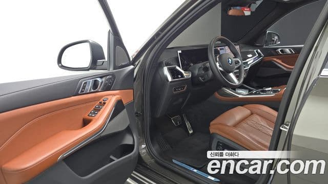 BMW X7 2026 — Photo 7/36