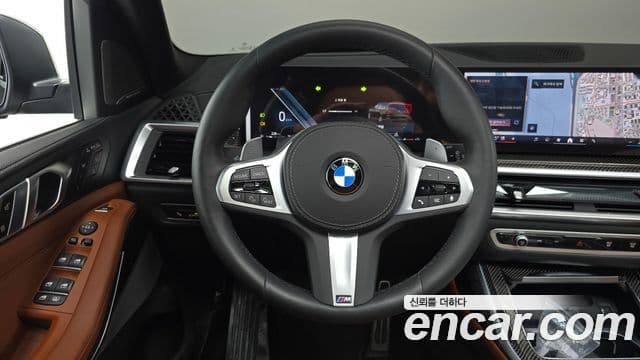 BMW X7 2026 — Photo 18/36