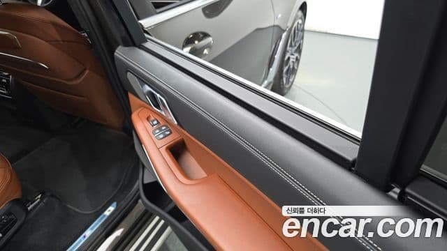 BMW X7 2026 — Photo 36/36