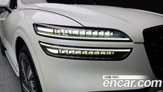 Genesis GV70 2024 — Photo 16/30