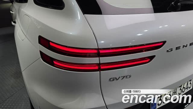 Genesis GV70 2024 — Photo 4/30