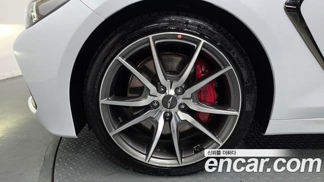 Genesis G70 2018 — Şəkil 9/20