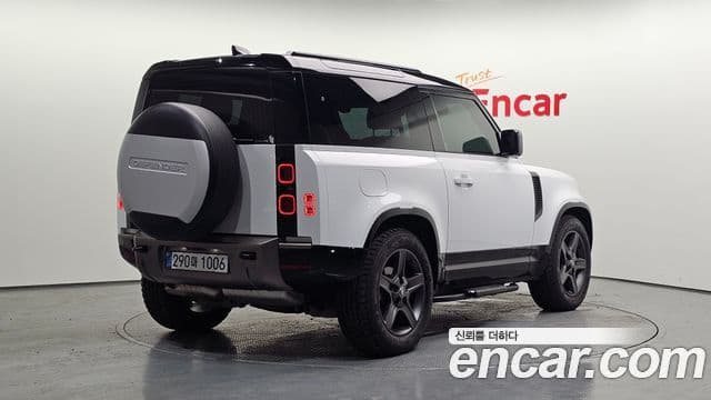 Land Rover Defender 2025 — Şəkil 17/20