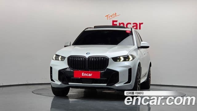 BMW X5 2025 — Photo 22/38