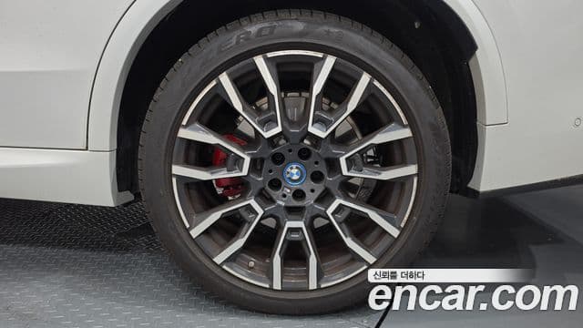 BMW X5 2025 — Photo 25/38
