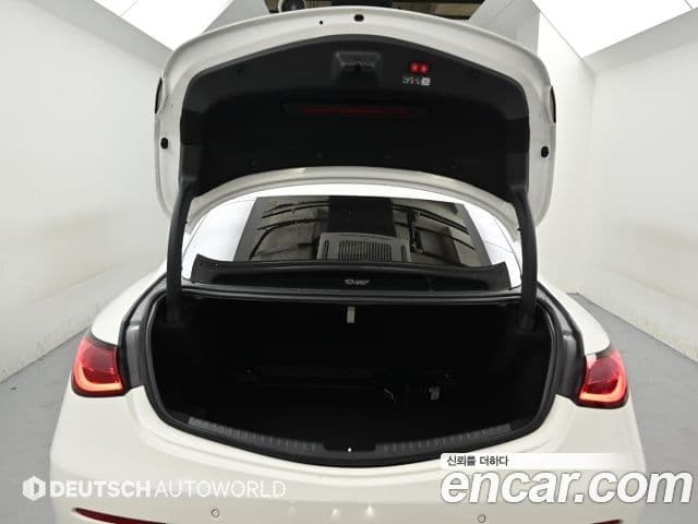 Mercedes-Benz CLE-Class 2025 — Photo 5/20