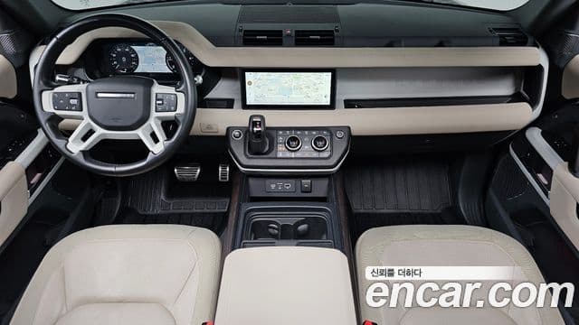 Land Rover Defender 2020 — ფოტო 33/33