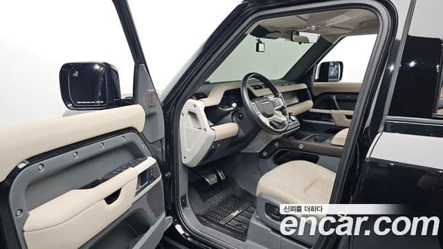 Land Rover Defender 2020 — ფოტო 10/33