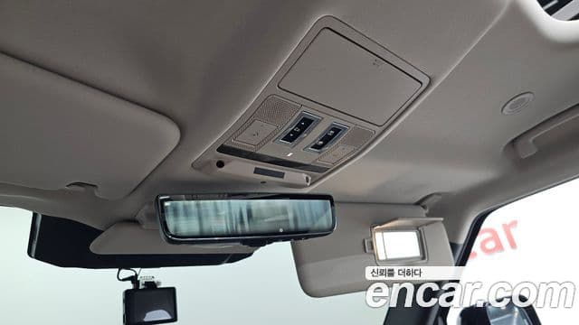 Land Rover Defender 2020 — ფოტო 16/33
