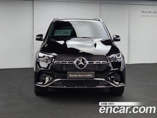 Mercedes-Benz GLE-Class 2024 — Photo 1/14