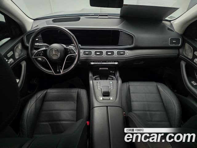 Mercedes-Benz GLE-Class 2024 — Photo 4/14