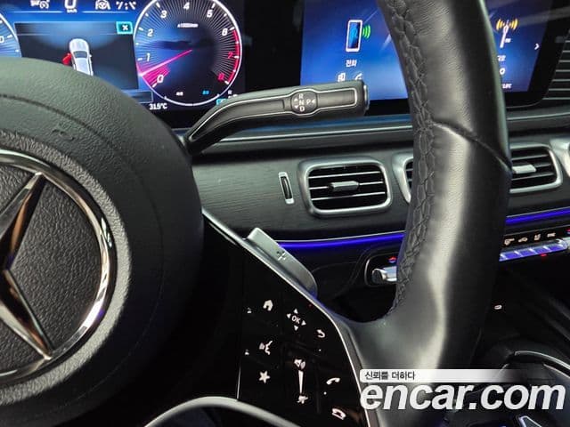 Mercedes-Benz GLE-Class 2024 — Photo 6/14