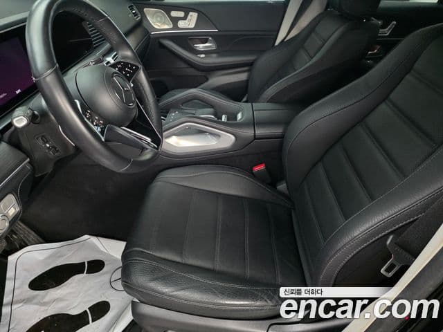 Mercedes-Benz GLE-Class 2024 — Photo 2/14