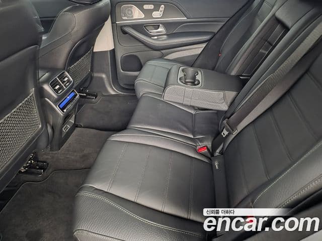 Mercedes-Benz GLE-Class 2024 — Photo 3/14
