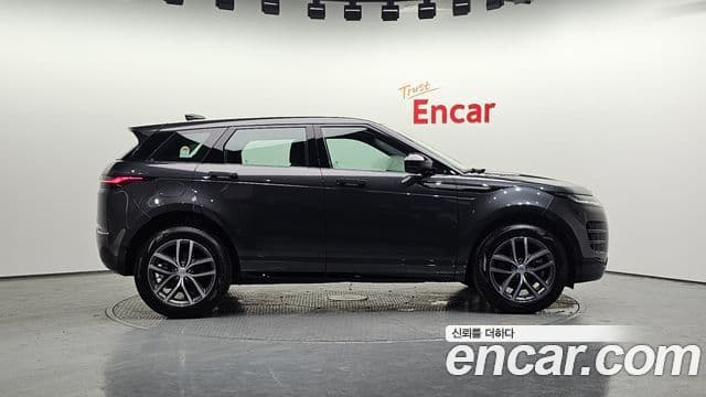 Land Rover Range Rover Evoque 2026 — Photo 9/20