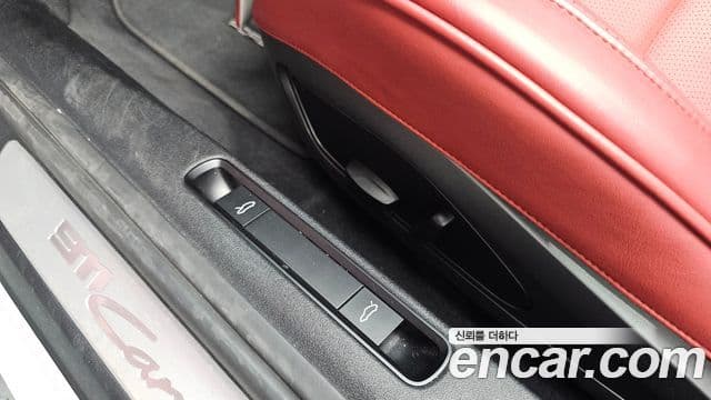 Porsche 911 2021 — Photo 12/32