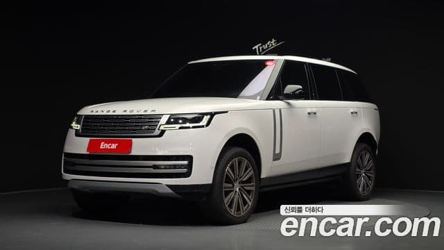 Land Rover Range Rover 2022 — Фото 1/20
