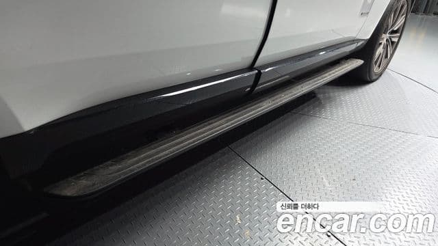 Land Rover Range Rover 2022 — ფოტო 29/40