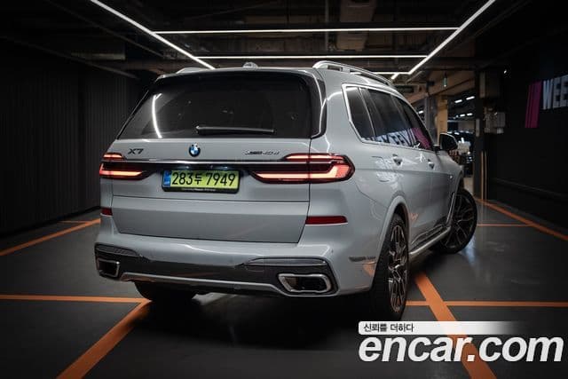 BMW X7 2026 — Photo 6/10