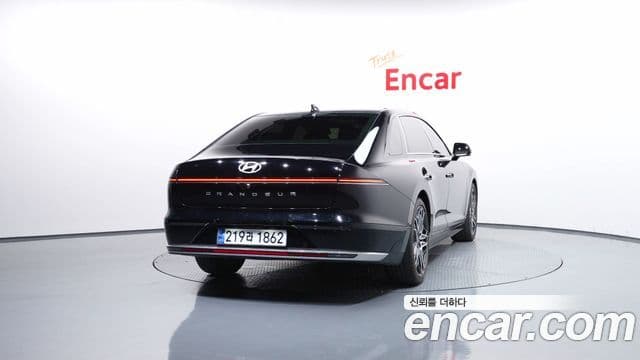 Hyundai Grandeur Hybrid 2023 — Şəkil 1/37