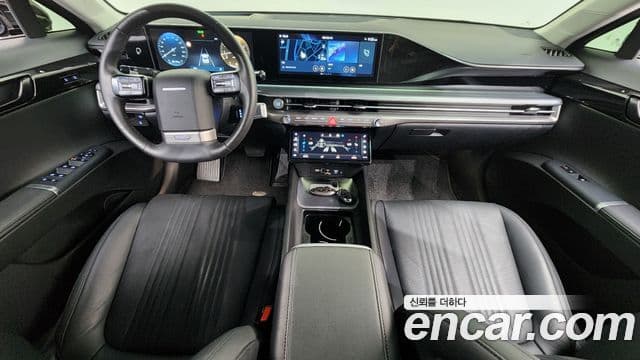 Hyundai Grandeur Hybrid 2023 — ფოტო 11/37