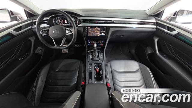 Volkswagen Arteon 2023 — Photo 6/36
