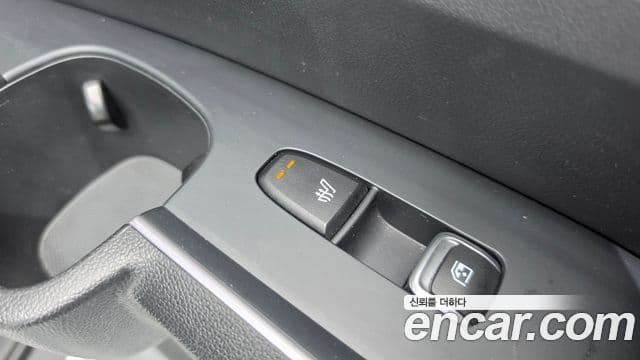 Kia Sorento 2023 — Фото 18/20